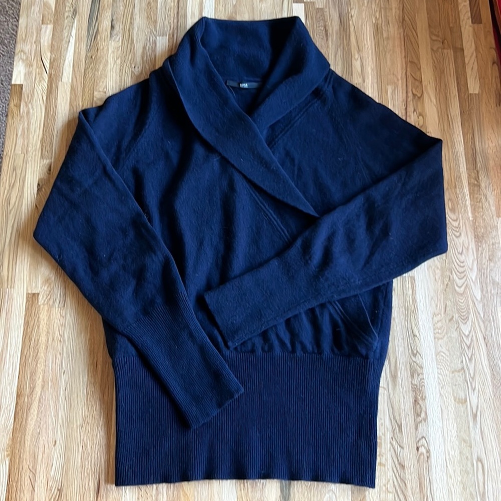 Hugo boss navy sweater